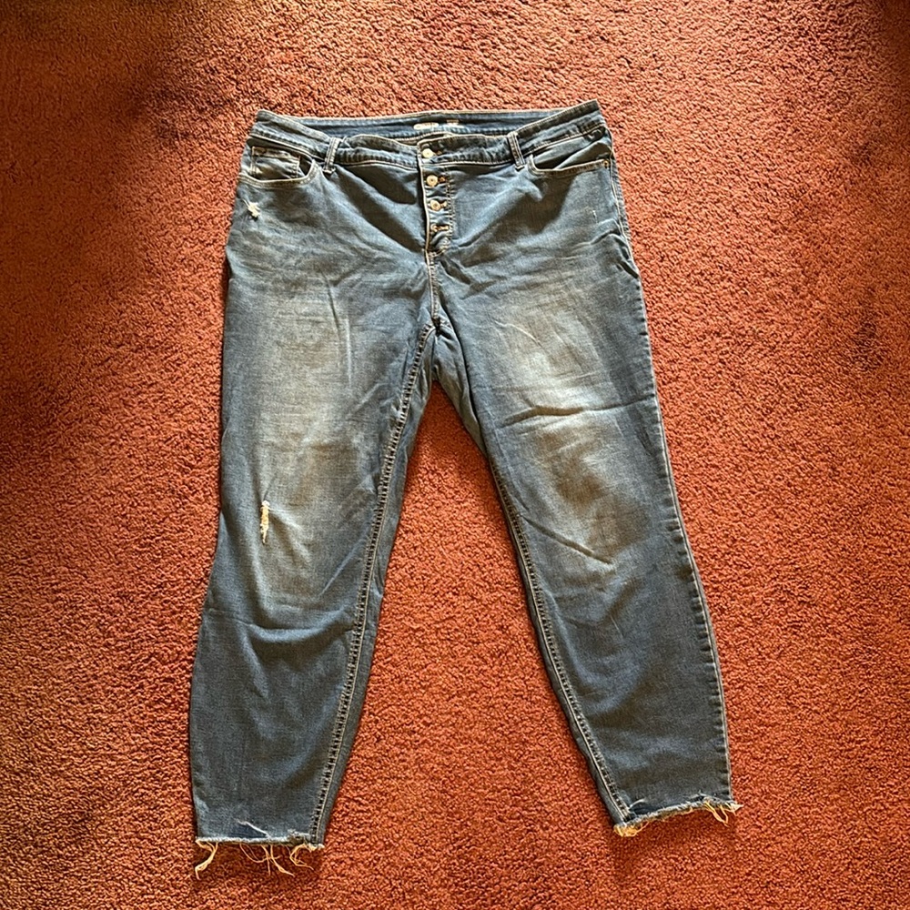 Women’s Old Navy Rockstar jeans